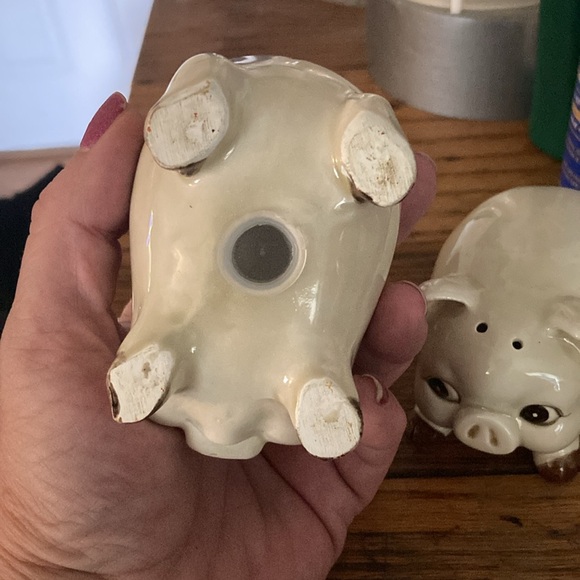 Vintage pig salt and pepper set - Picture 4 of 4